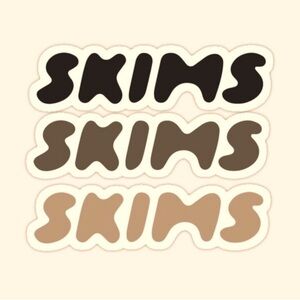 SKIMS RESELLER BUNDLE 25pcs